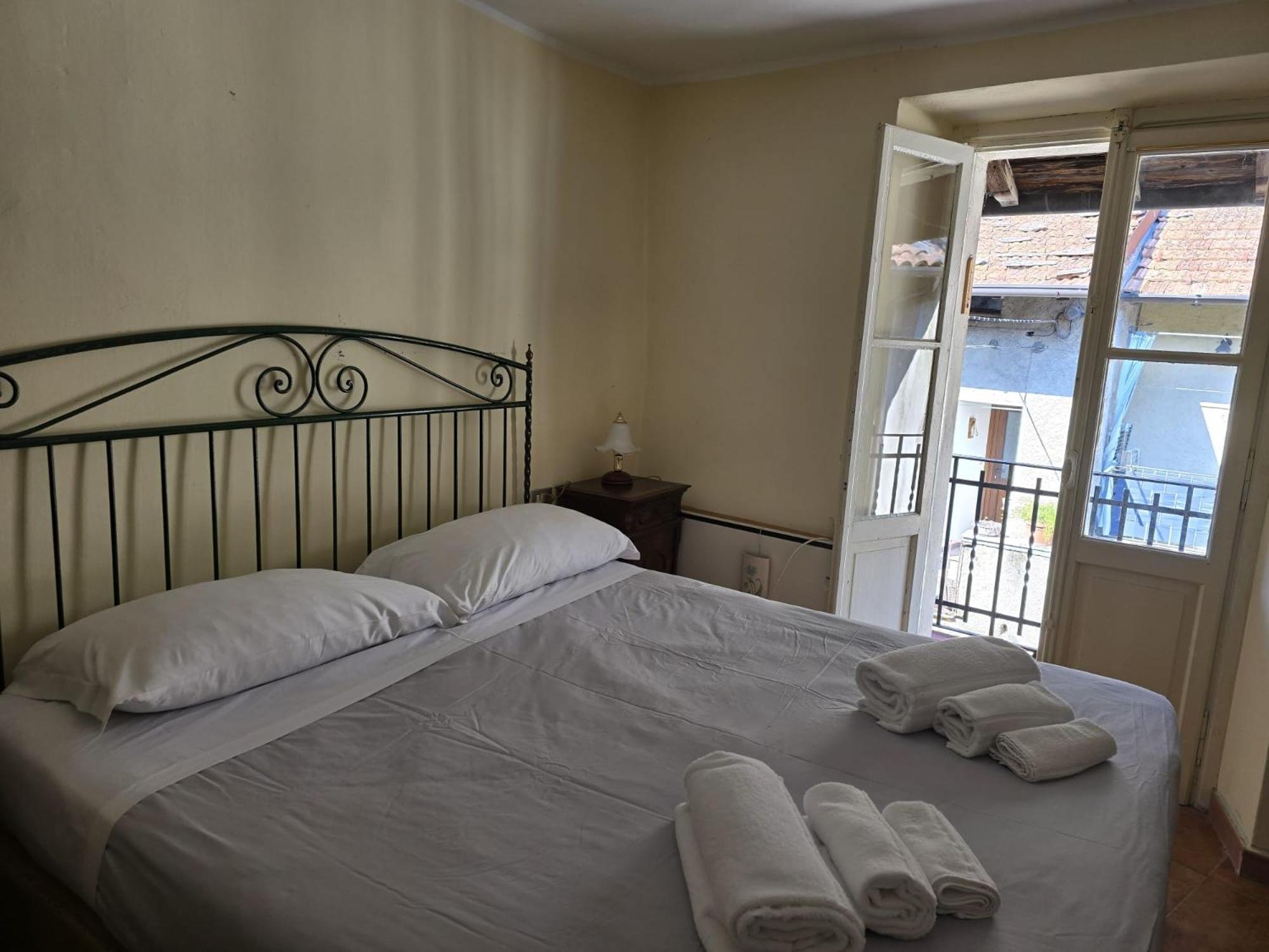 Casa Riva Bianca Lierna Villa Bagian luar foto